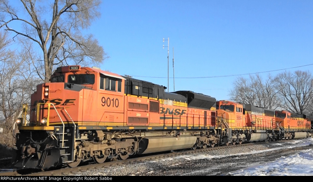 BNSF 9010